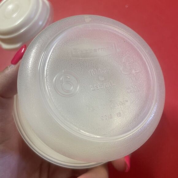 Rubbermaid Servin Saver Containers 10 Oz #6 And 1/2 Cup #0 Vintage Lot Of 2 - Picture 2 of 10